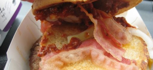 大分と熊本限定ビッグアメリカ2のテキサス2バーガー